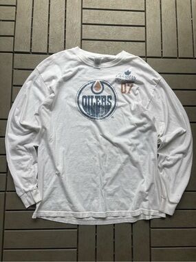 Gildan White Long Sleeve Edmonton Oilers Graphic Tee